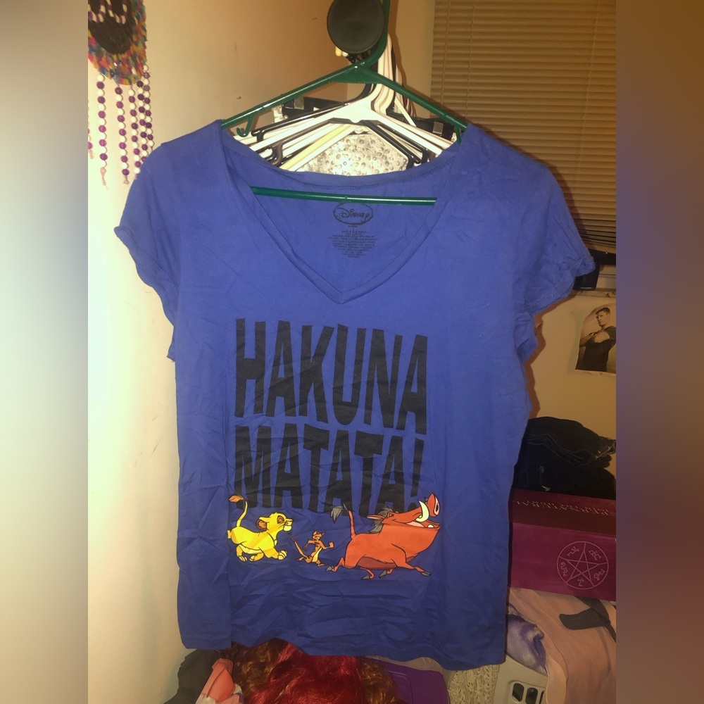 Hakuna Matata Tee-L